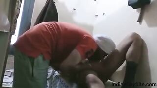 Gay sardar sucking on customer's cock